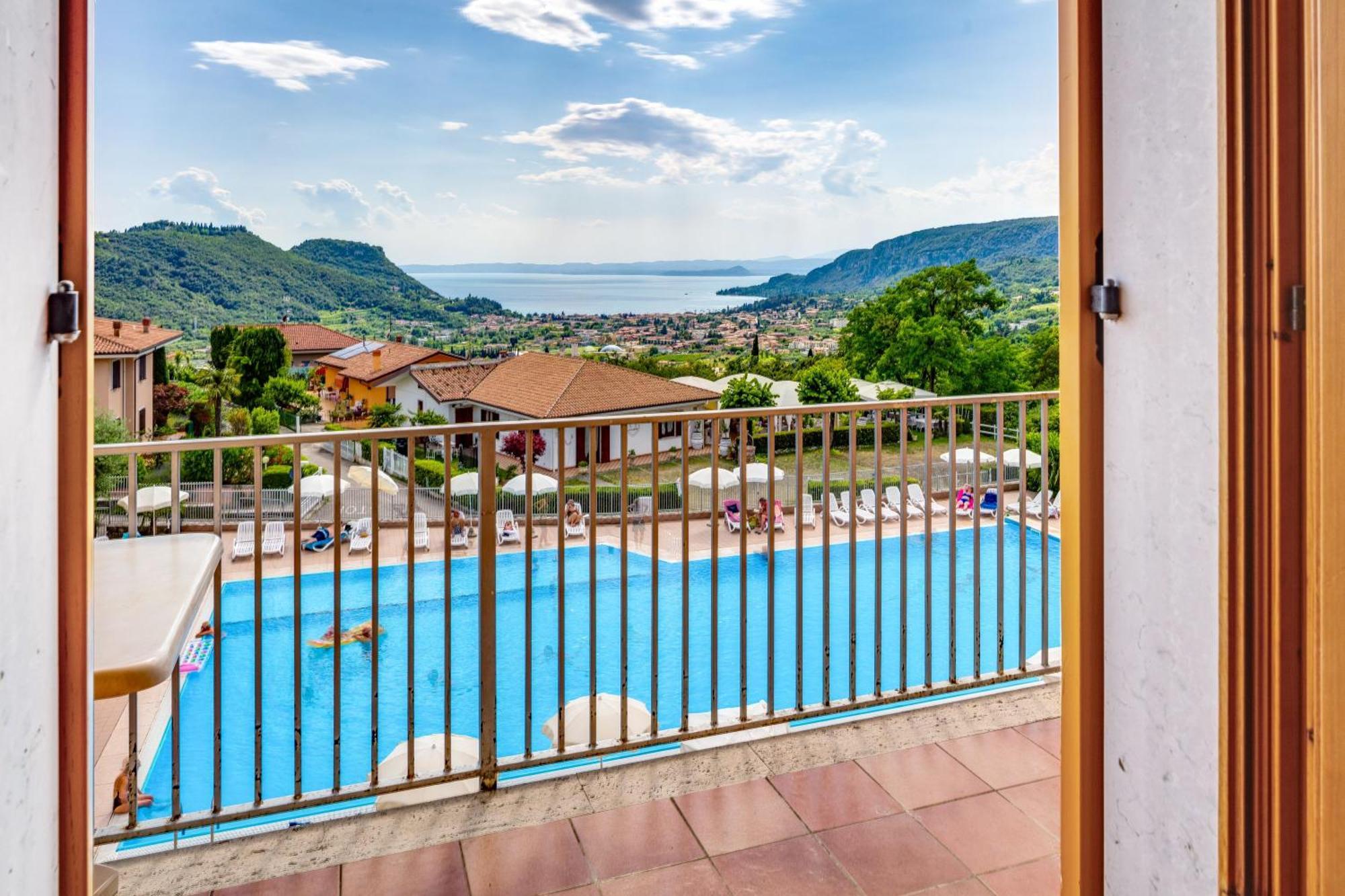 Appartamenti San Carlo Costermano Bagian luar foto